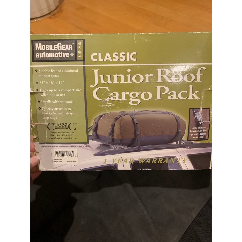 MobileGear Automotive Junior Roof Cargo Pack 5 Cubic Ft Space Weather Resistant